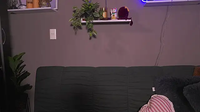 adahara miller17 online show from October 30, 2025, 1:40 am