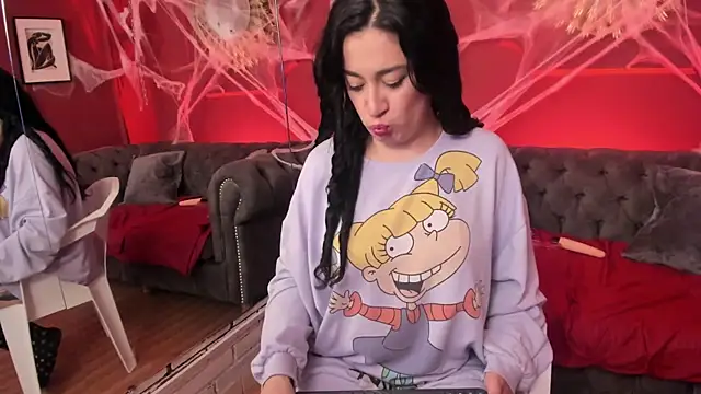 Eviiece online show from October 22, 2025, 3:51 am