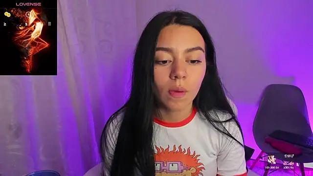 Snapshot of Midori_rosse chatting on February 11, 2026, 3:33 am Midori rosse online show from February 11, 2026, 3:33 am