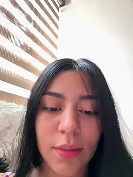 Snapshot of Midori_rosse chatting on February 11, 2026, 7:30 pm Midori rosse online show from February 11, 2026, 7:30 pm