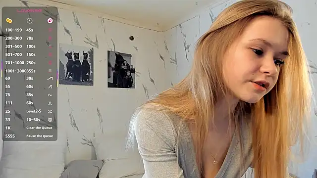 Snapshot of SophieRayne chatting on February 7, 2026, 1:48 pm SophieRayne online show from February 7, 2026, 1:48 pm