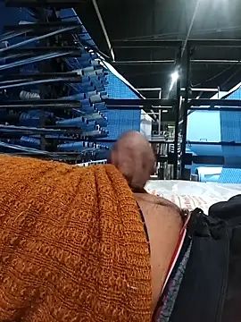 hot brijesh123 online show from December 19, 2025, 11:56 pm