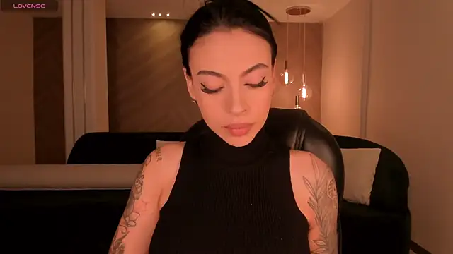 ChristineFord  online show from July 1, 2026, 12:40 pm