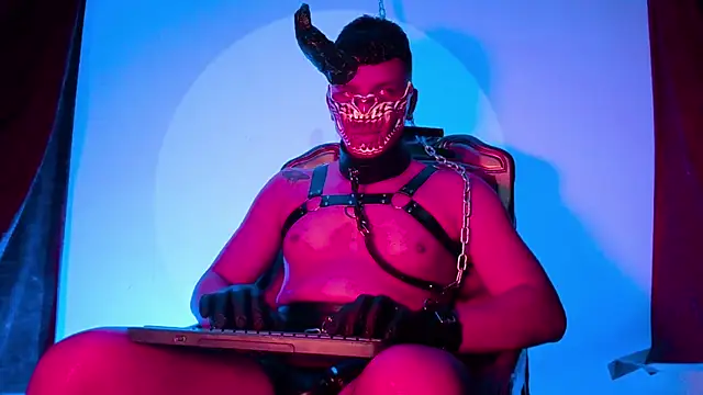 Master Connor BDSM online show from May 30, 2026, 11:13 pm