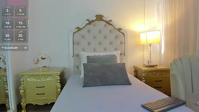 jessi lopez45 online show from October 27, 2025, 7:29 pm