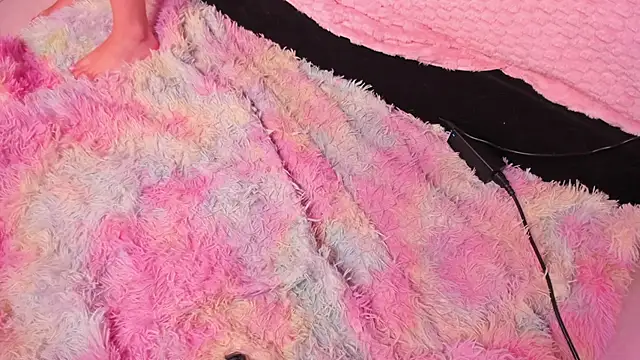 Snapshot of eimy_angels chatting on November 9, 2025, 12:53 am eimy angels online show from November 9, 2025, 12:53 am