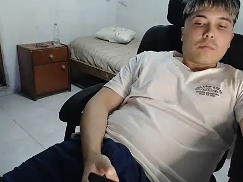 CuteAlexBoy online show from May 15, 2026, 11:12 pm