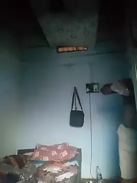 nikhil110911 online show from October 16, 2025, 1:06 am