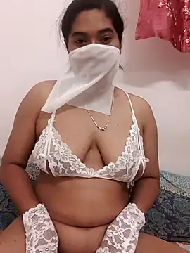 Snapshot of hornybitch690 chatting on April 19, 2026, 7:16 pm hornybitch690 online show from April 19, 2026, 7:16 pm