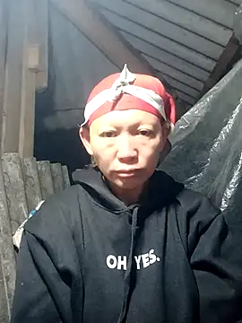 nui-show online show from November 17, 2025, 10:15 pm