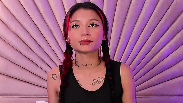 Emma duff online show from October 21, 2025, 11:44 am