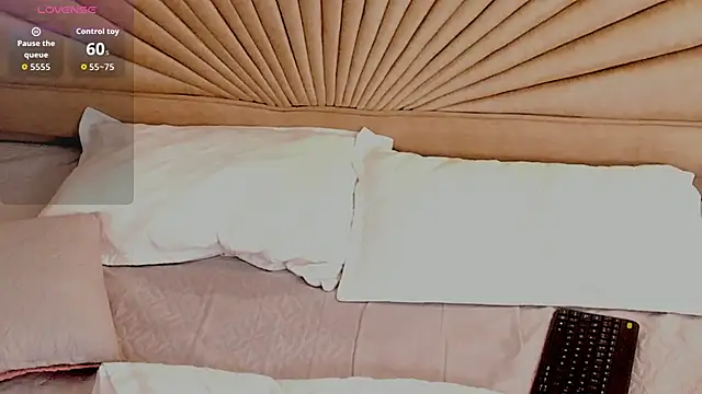 Emma duff online show from December 16, 2025, 11:48 am