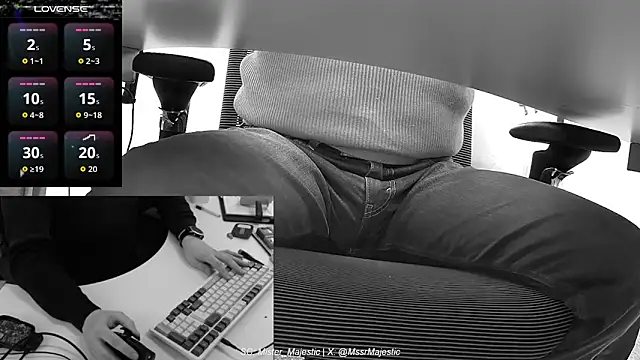 Snapshot of Mister_Majestic chatting on February 27, 2026, 11:10 am Mister Majestic online show from February 27, 2026, 11:10 am