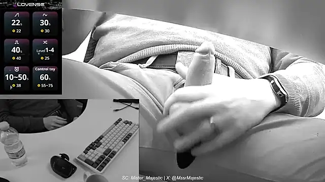 Snapshot of Mister_Majestic chatting on March 5, 2026, 3:30 pm Mister Majestic online show from March 5, 2026, 3:30 pm