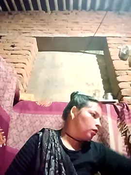 Snapshot of M-MAYA chatting on February 18, 2026, 4:03 pm M-MAYA online show from February 18, 2026, 4:03 pm