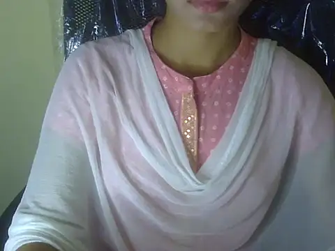 Snapshot of Shezi_N chatting on November 1, 2025, 10:50 am Shezi N online show from November 1, 2025, 10:50 am