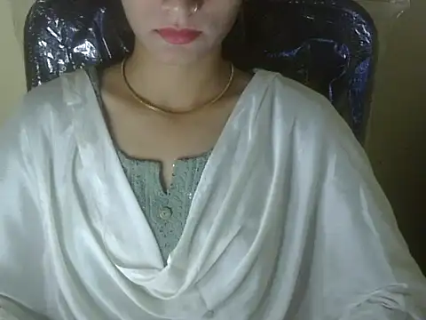 Snapshot of Shezi_N chatting on November 13, 2025, 1:10 pm Shezi N online show from November 13, 2025, 1:10 pm