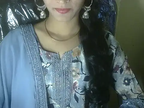 Snapshot of Shezi_N chatting on November 20, 2025, 1:22 pm Shezi N online show from November 20, 2025, 1:22 pm