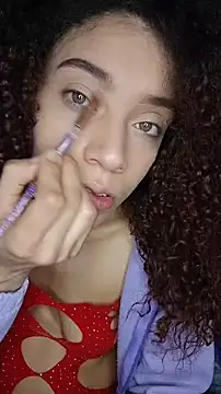 Luna-Vixen1 online show from December 4, 2025, 11:19 am