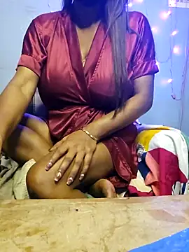 Snapshot of Desi_Maya69 chatting on December 4, 2025, 6:16 pm Desi Maya69 online show from December 4, 2025, 6:16 pm