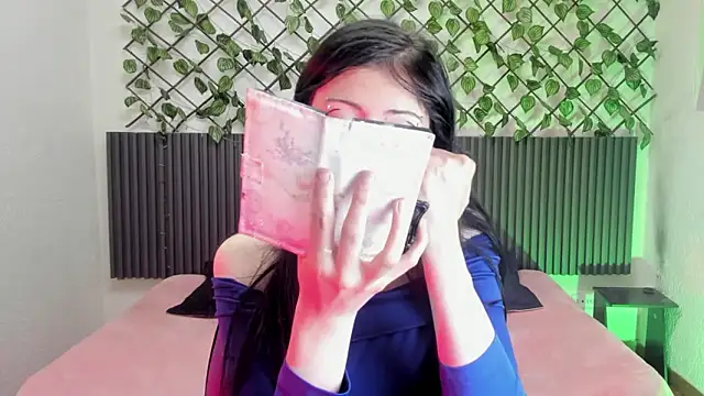 Dark Niight  online show from March 14, 2026, 12:43 pm