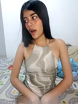 Snapshot of Isa_Dolly chatting on November 10, 2025, 10:53 pm Isa Dolly online show from November 10, 2025, 10:53 pm