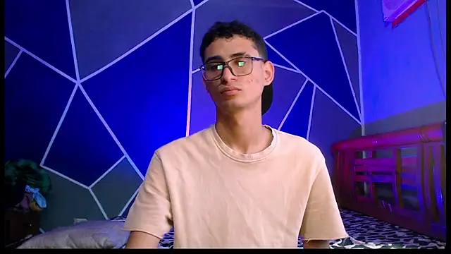 gsusss feet online show from February 2, 2026, 6:50 pm