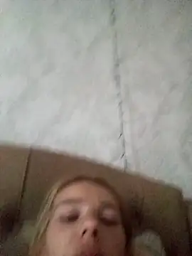 Coare Cindy online show from May 29, 2026, 5:49 am