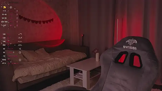 EvelynSin online show from November 16, 2025, 11:16 am