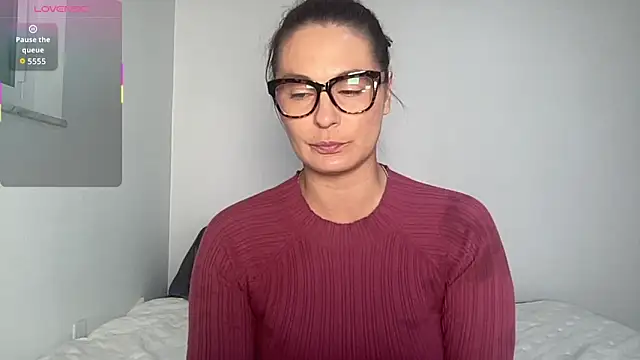 Mandyrheaa online show from December 19, 2025, 12:17 am