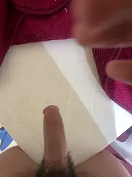 Snapshot of yoryy07 chatting on December 22, 2025, 4:26 pm yoryy07 online show from December 22, 2025, 4:26 pm