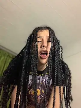 MiaaCute- online show from November 15, 2025, 12:52 am