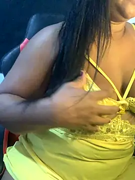 NatashaAzura online show from October 29, 2025, 8:27 am