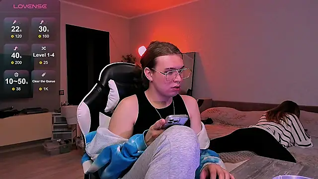 Snapshot of lina_nik chatting on October 18, 2025, 8:09 pm lina nik online show from October 18, 2025, 8:09 pm
