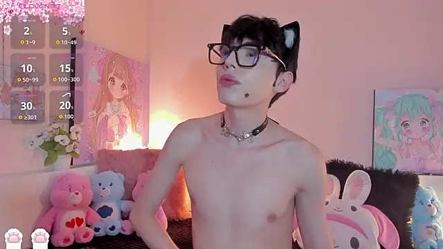 Snapshot of Strawberry_Kitty_ chatting on March 6, 2026, 3:58 am Strawberry Kitty online show from March 6, 2026, 3:58 am