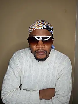 Snapshot of sgid8192 chatting on February 14, 2026, 9:55 pm sgid8192 online show from February 14, 2026, 9:55 pm