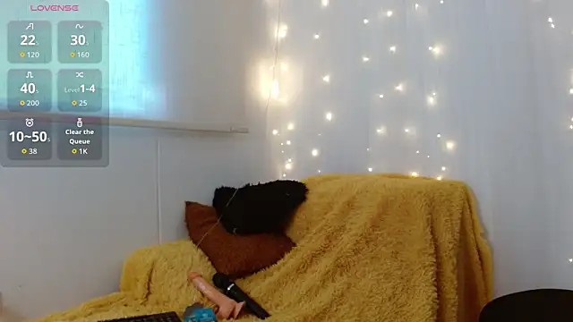 Snapshot of sharon_ivanna12 chatting on November 7, 2025, 8:31 pm sharon ivanna12 online show from November 7, 2025, 8:31 pm