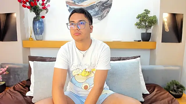 JohnBelRose online show from November 23, 2025, 9:09 am