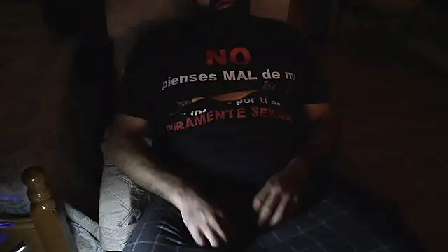 Snapshot of parejitafenix69 chatting on November 11, 2025, 1:05 am parejitafenix69 online show from November 11, 2025, 1:05 am