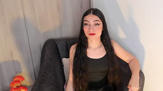 Snapshot of BritanyLnx chatting on October 29, 2025, 10:55 pm BritanyLnx online show from October 29, 2025, 10:55 pm