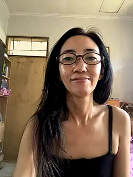 princessD077 online show from October 28, 2025, 2:15 am