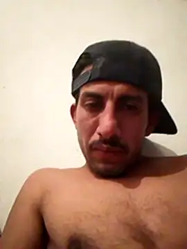 Snapshot of Orlao25cm chatting on January 8, 2026, 2:25 am Orlao25cm online show from January 8, 2026, 2:25 am