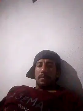 Snapshot of Orlao25cm chatting on February 11, 2026, 6:40 am Orlao25cm online show from February 11, 2026, 6:40 am