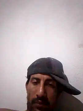 Snapshot of Orlao25cm chatting on March 1, 2026, 2:02 am Orlao25cm online show from March 1, 2026, 2:02 am