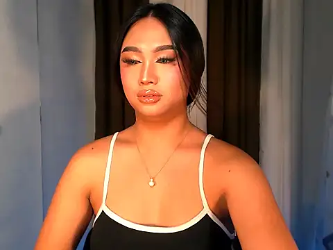 Snapshot of BigBrownCock_Candice chatting on December 3, 2025, 6:50 pm BigBrownCock Candice online show from December 3, 2025, 6:50 pm