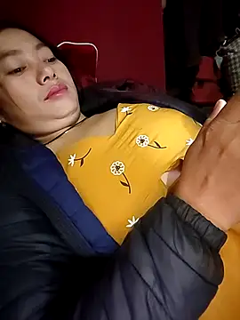 Snapshot of Sinhlinh2020 chatting on November 19, 2025, 10:43 pm Sinhlinh2020 online show from November 19, 2025, 10:43 pm