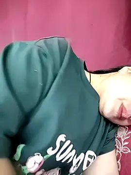 Snapshot of Sinhlinh2020 chatting on November 23, 2025, 1:22 pm Sinhlinh2020 online show from November 23, 2025, 1:22 pm