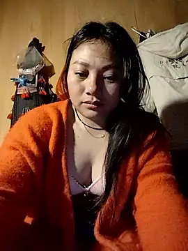 Snapshot of Sinhlinh2020 chatting on February 4, 2026, 11:09 pm Sinhlinh2020 online show from February 4, 2026, 11:09 pm