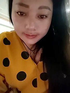 Snapshot of Sinhlinh2020 chatting on February 26, 2026, 10:31 pm Sinhlinh2020 online show from February 26, 2026, 10:31 pm