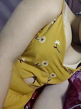 Sinhlinh2020 online show from May 19, 2026, 9:54 pm